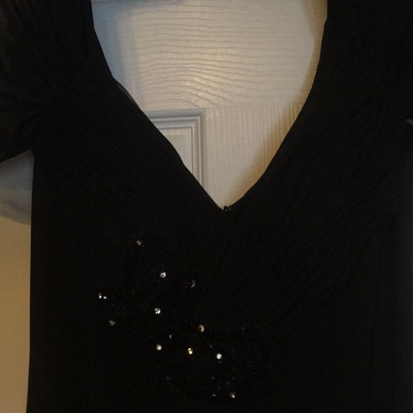 Formal wear black dress - Picture 2 of 5